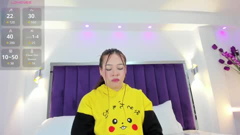 Sara   online show from February 7, 2025, 10:52 pm