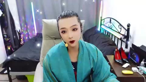 Snapshot of sarasilky chatting on July 17, 2026, 8:54 am ToT online show from July 17, 2026, 8:54 am