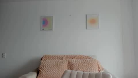 Sara  sarasmithfun by instagram online show from May 24, 2026, 3:06 pm