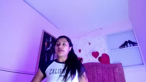 Snapshot of sarastonesx chatting on September 13, 2025, 8:58 am sarastonesx online show from September 13, 2025, 8:58 am