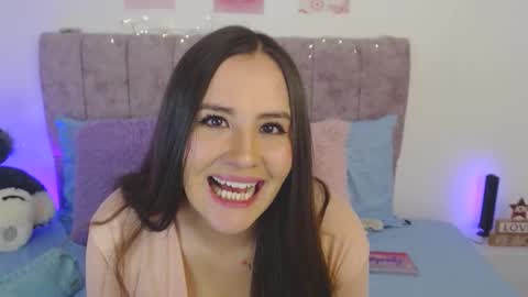 Snapshot of sarasuarez_ chatting on November 29, 2025, 5:54 am online show from November 29, 2025, 5:54 am