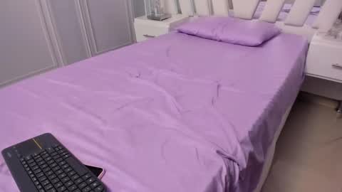 Snapshot of sarasweet18_ chatting on February 1, 2025, 10:13 pm Sara online show from February 1, 2025, 10:13 pm