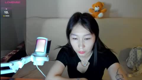 Snapshot of saraxray chatting on October 30, 2025, 2:13 am Sara online show from October 30, 2025, 2:13 am