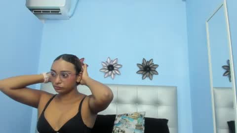 saray_sexy_love online show from April 7, 2026, 11:32 am