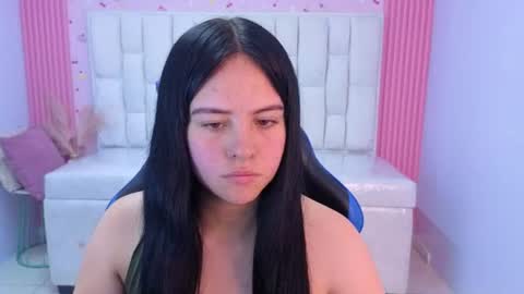 Sara  online show from June 9, 2026, 8:09 pm
