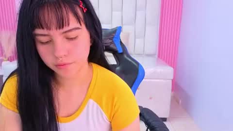 Sara  online show from July 7, 2026, 8:02 pm