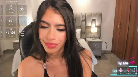 Snapshot of sarita_evanss chatting on April 28, 2026, 2:27 am Saritaaa online show from April 28, 2026, 2:27 am