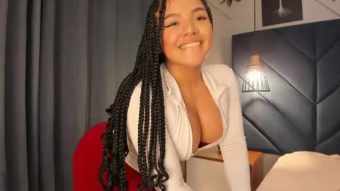 Sara  online show from May 16, 2026, 7:34 pm