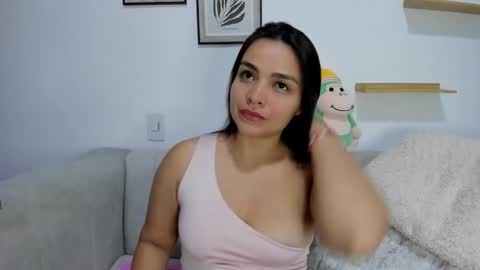Snapshot of saritadolly_ chatting on September 13, 2025, 4:01 am Sara Cute online show from September 13, 2025, 4:01 am