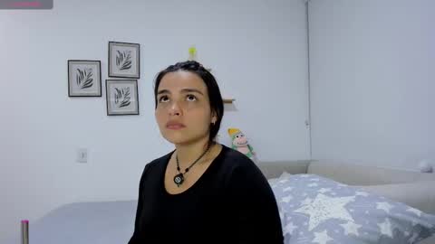 Snapshot of saritadolly_ chatting on November 17, 2025, 11:10 pm Sara Cute online show from November 17, 2025, 11:10 pm