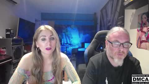 Giselle and Jay online show from November 12, 2025, 4:40 pm