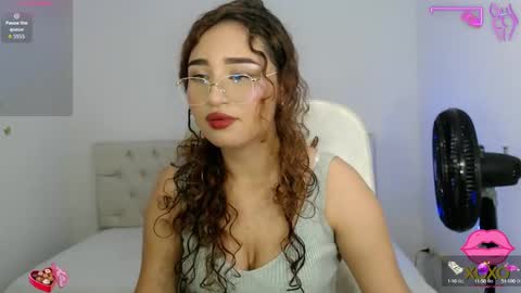 Snapshot of sasha_17_ chatting on September 9, 2025, 7:46 pm Sofia online show from September 9, 2025, 7:46 pm