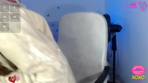 Snapshot of sasha_17_ chatting on September 17, 2025, 3:57 pm Sofia online show from September 17, 2025, 3:57 pm