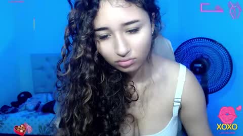 Snapshot of sasha_17_ chatting on October 3, 2025, 11:40 am Sofia online show from October 3, 2025, 11:40 am