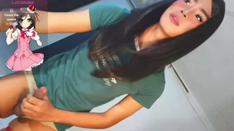 Snapshot of sasha_blade chatting on July 10, 2026, 6:32 pm Sasha online show from July 10, 2026, 6:32 pm