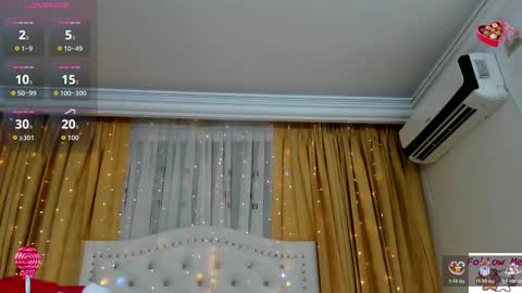 Snapshot of sasha_blake_ chatting on November 21, 2025, 12:04 pm Sasha online show from November 21, 2025, 12:04 pm