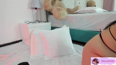 Snapshot of sasha_blake_ chatting on March 26, 2026, 12:00 pm Sasha online show from March 26, 2026, 12:00 pm