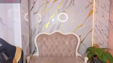 sasha_candy_b online show from June 16, 2026, 12:41 pm