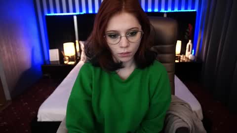 Sasha Exclusive online show from February 25, 2025, 7:31 am