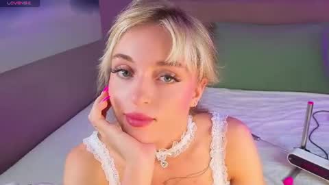 Sasha online show from June 15, 2026, 8:44 pm