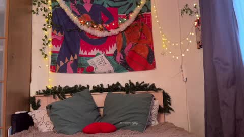 Alexandra Sasha in short online show from January 15, 2025, 7:26 am