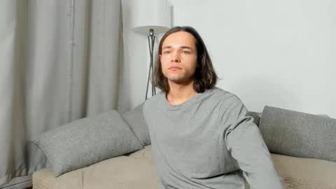 Sasha Vesmus online show from December 21, 2025, 5:14 am