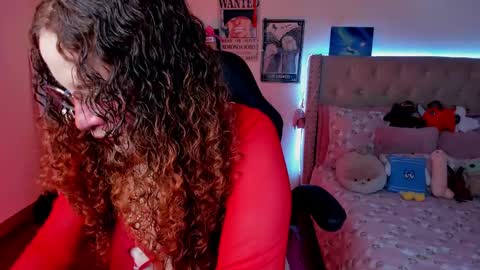 Snapshot of sashaa_love chatting on March 6, 2025, 6:41 am Tattie online show from March 6, 2025, 6:41 am