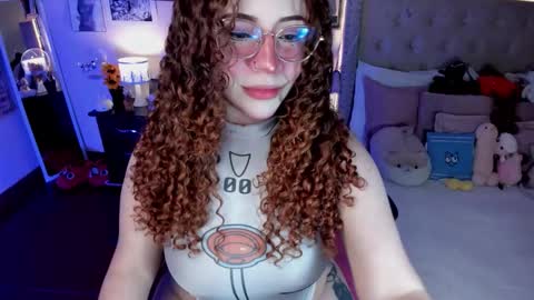 Snapshot of sashaa_love chatting on October 2, 2025, 2:07 am Tattie online show from October 2, 2025, 2:07 am