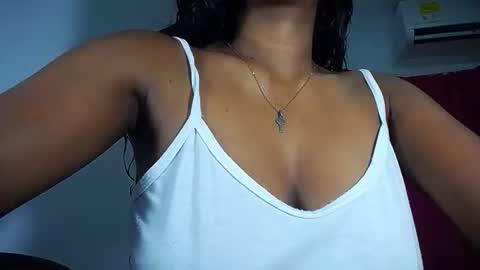 sashabreck1 online show from November 27, 2025, 3:08 am