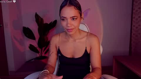 Snapshot of sashaklein chatting on July 20, 2026, 1:09 am Sasha Klein online show from July 20, 2026, 1:09 am