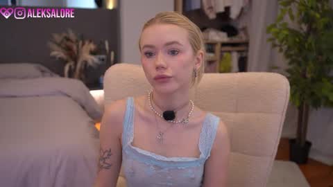 sashalore online show from March 23, 2026, 3:10 am