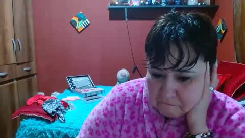 S A S H A R O S E online show from March 14, 2026, 11:48 am