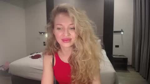 Sasha online show from March 10, 2026, 1:27 pm