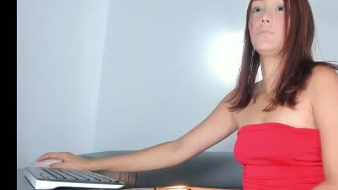 Snapshot of sashawhitee chatting on January 15, 2026, 7:06 pm sashawhitee online show from January 15, 2026, 7:06 pm