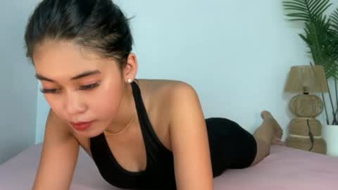 sashi_kaye online show from July 20, 2026, 4:38 am