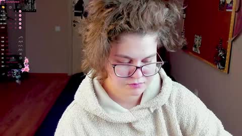 Snapshot of sashy_way chatting on December 15, 2024, 11:53 pm .Alexandra online show from December 15, 2024, 11:53 pm