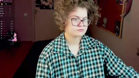 Snapshot of sashy_way chatting on January 15, 2025, 11:00 am .Alexandra online show from January 15, 2025, 11:00 am