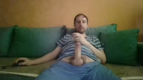 Snapshot of sasko877 chatting on June 16, 2026, 7:55 am sasko877 online show from June 16, 2026, 7:55 am