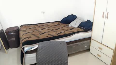 Jane online show from December 5, 2025, 6:55 am