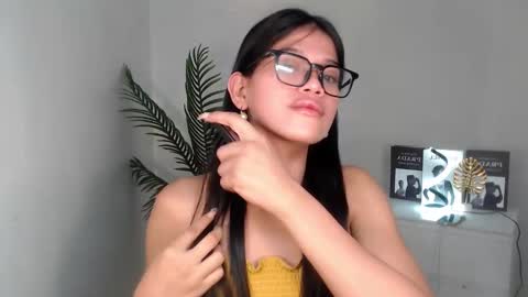 Snapshot of sassy_monie chatting on January 26, 2025, 6:28 am sassy_monie online show from January 26, 2025, 6:28 am