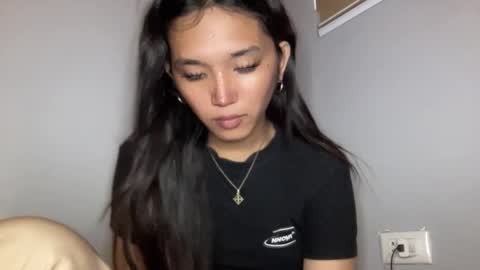 Snapshot of sassy_yourgirlxxxx chatting on February 26, 2026, 2:10 am Sassygirl online show from February 26, 2026, 2:10 am