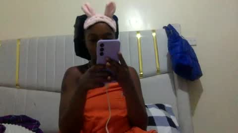 sassylilmama online show from June 11, 2026, 5:22 pm