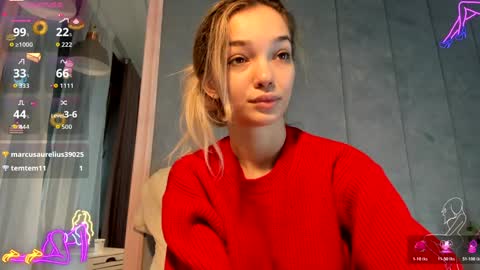 Snapshot of sassyt33n chatting on November 9, 2025, 10:35 am sassyt33n online show from November 9, 2025, 10:35 am