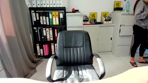 Snapshot of sassytiff chatting on October 14, 2025, 10:27 am sassytiff online show from October 14, 2025, 10:27 am