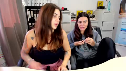 Snapshot of sassytiff chatting on October 20, 2025, 1:22 pm sassytiff online show from October 20, 2025, 1:22 pm