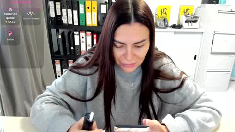 Snapshot of sassytiff chatting on October 27, 2025, 12:53 pm sassytiff online show from October 27, 2025, 12:53 pm