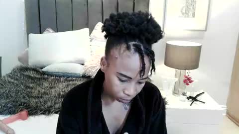 Snapshot of sasyylissaa chatting on July 31, 2026, 12:10 am sasyylissaa online show from July 31, 2026, 12:10 am