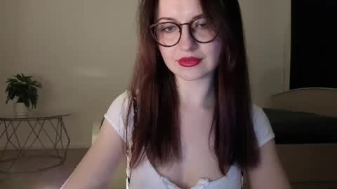 Lori online show from April 12, 2026, 6:13 pm