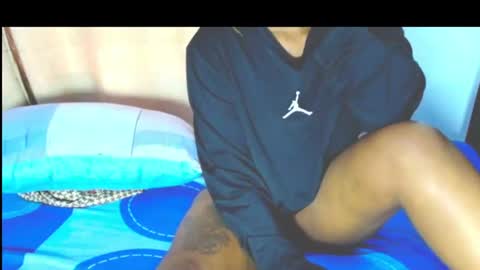satin_siren online show from June 25, 2026, 10:53 am