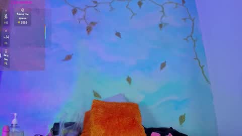 Saturnooo online show from October 31, 2025, 7:09 am